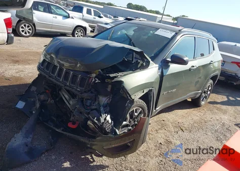 2018 Jeep Compass Trailhawk 4X4 из США, поврежденный, VIN 3C4NJDDBXJT238917